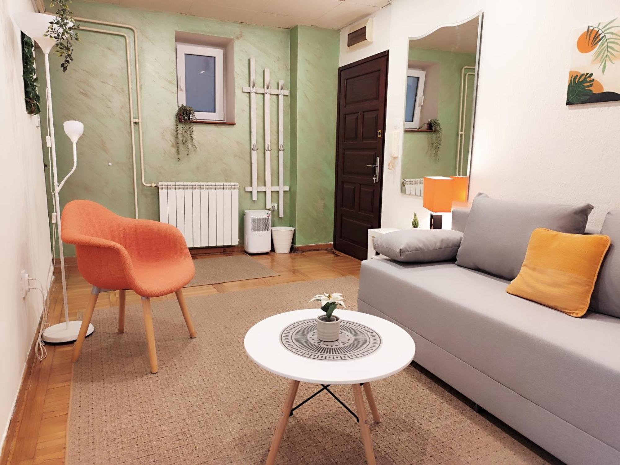 Apartment Center Obi-one